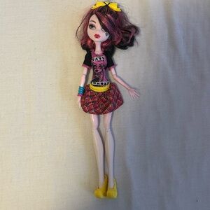 monster high draculaura